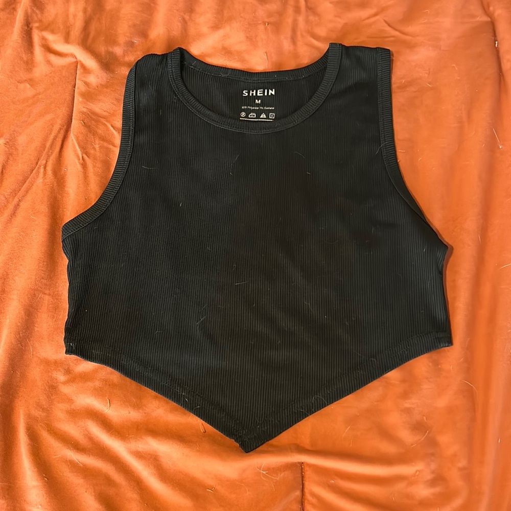 Black Crop Tank